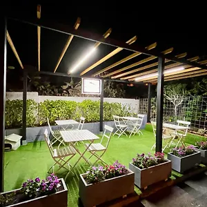Cassandra Hotel Buzanada